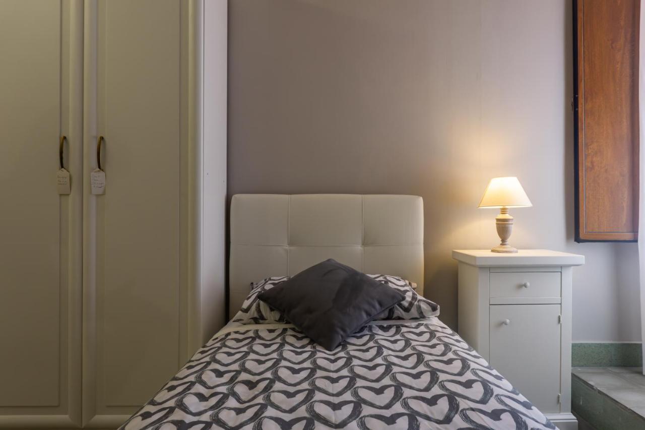 Mi Tu Apartments Catania Eksteriør bilde